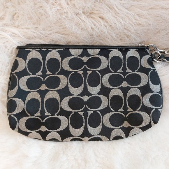 Coach Women's Black Signature Mini Bag/Wristlet - Picture 2 of 8